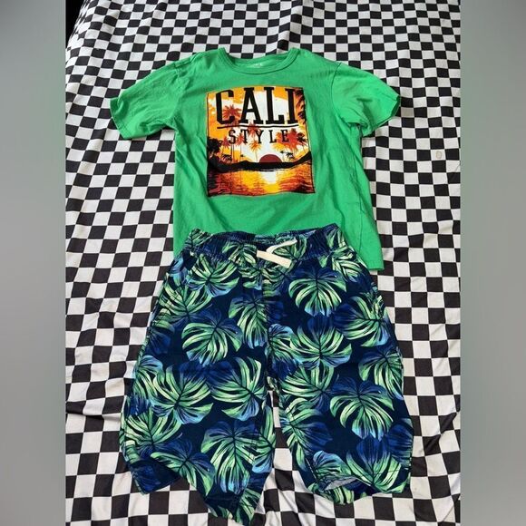 Children’s place palm leaf outfit shorts size 7 shirt 7/8 - Picture 1 of 3